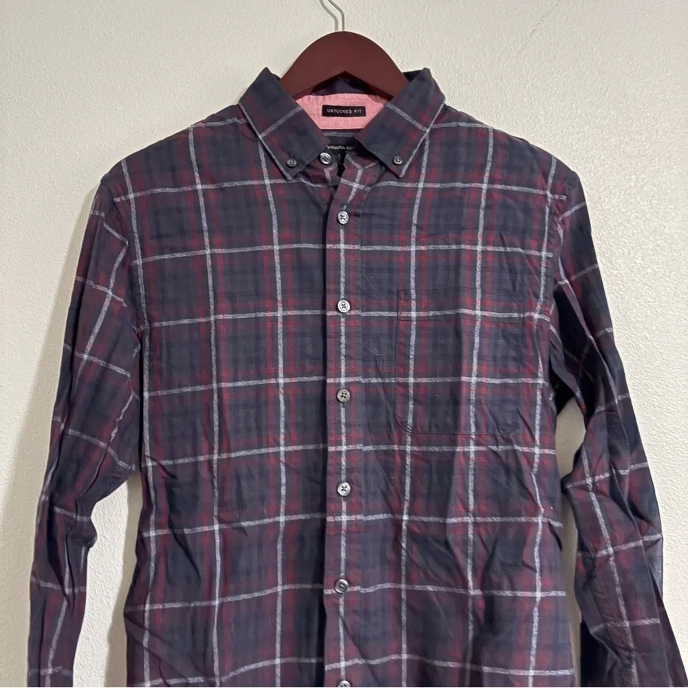 Banana Republic Men’s Button Down Untucked Fit Plaid Shirt Size Small Gray Red